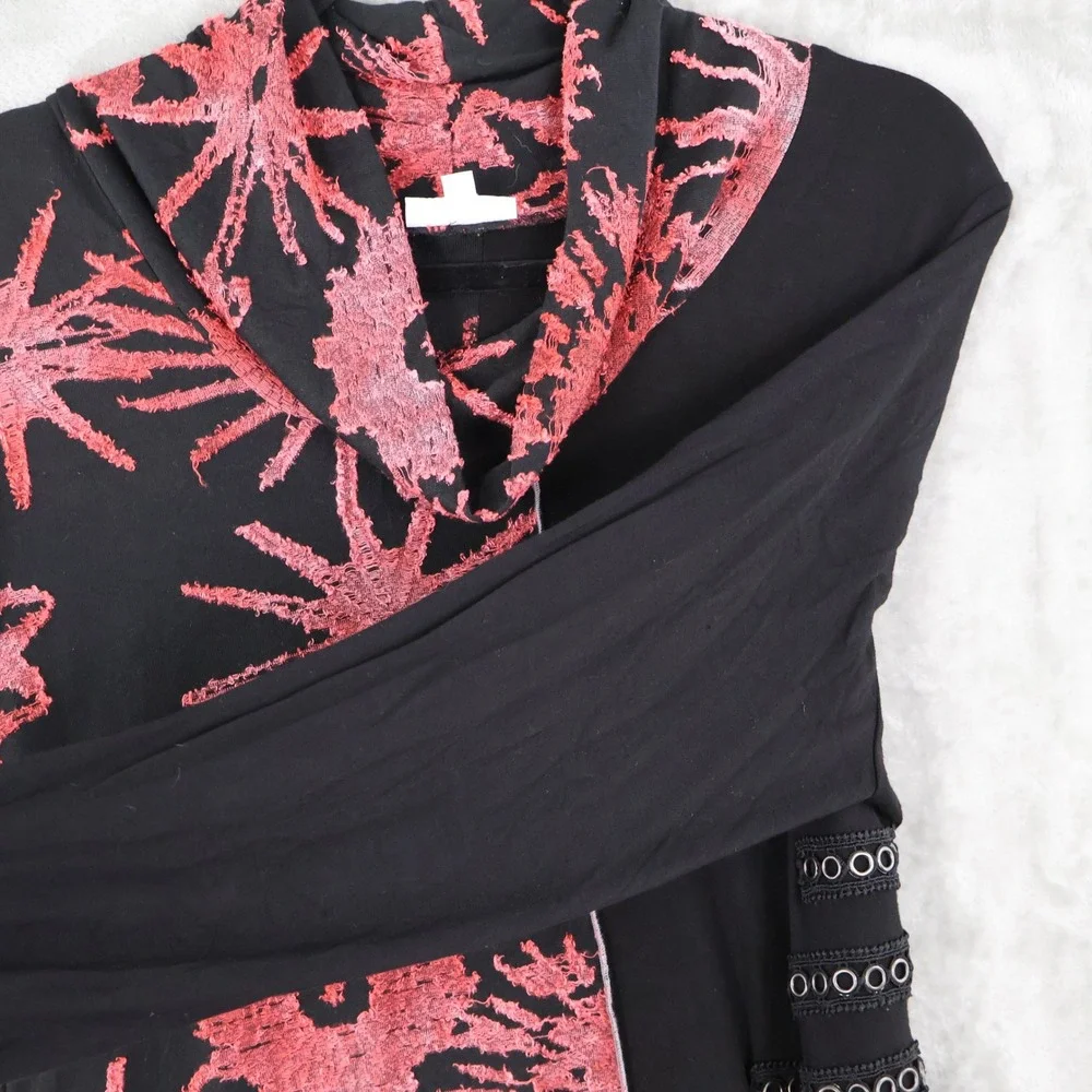 Paris Hues Embroidered Floral Tunic Top Women XL Black Boho Bohemian Art to Wear